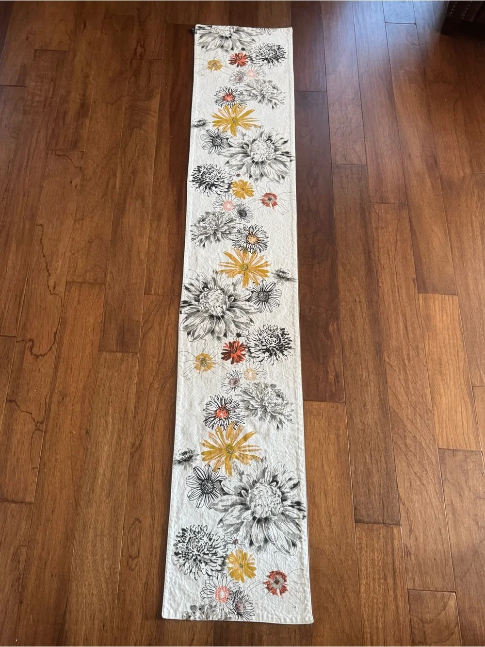 Rachel Zoe White/Cream Table Runner 14” X 85”
